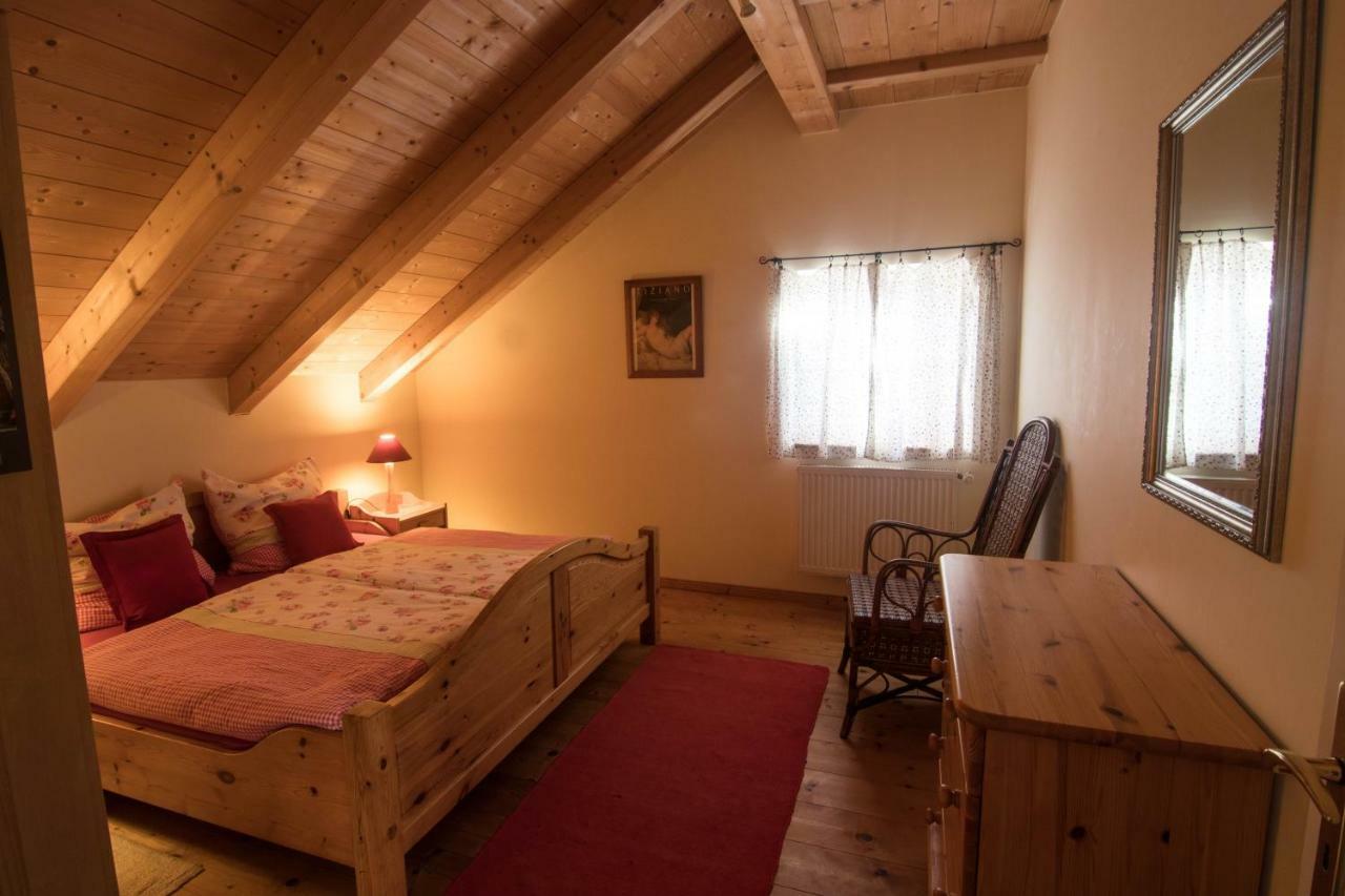 Ferienwohnung Amato مورناو ام ستافلسي المظهر الخارجي الصورة